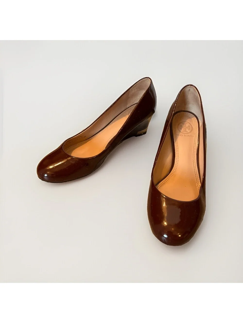 TORY BURCH ASTORIA MAROON RED WEDGE PUMP HEELS SIZE 6.5M